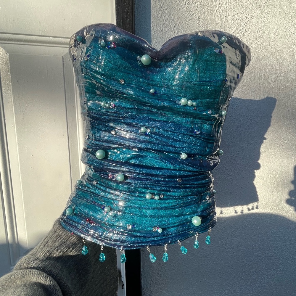 The Siren Corset - Picture 5 of 5
